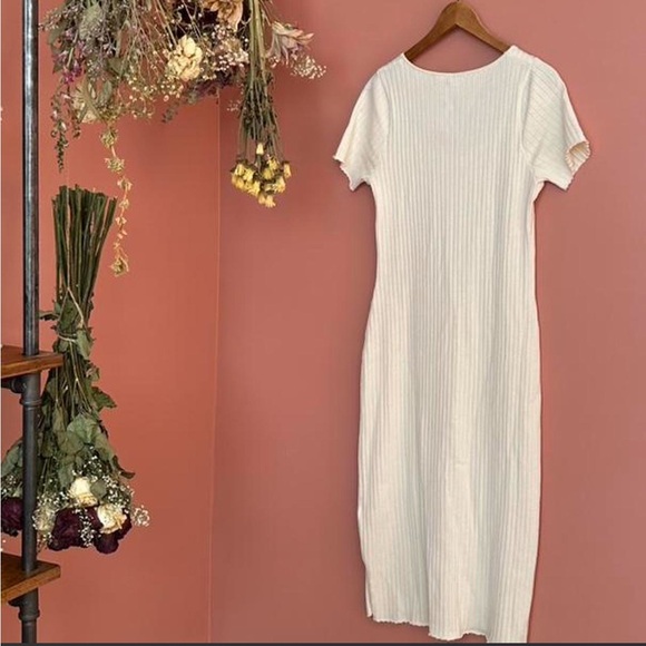 H&M Ribbed Square-Neck Dress - Picture 3 of 3